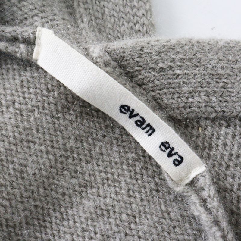 エヴァムエヴァ evam eva Wool cashmere cardigan ウールカシミヤ前