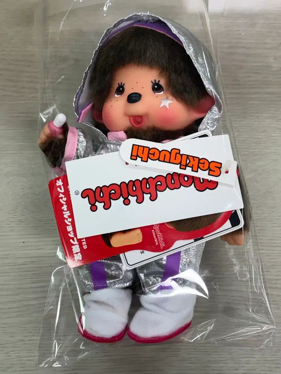 モンチッチ 宇宙服 ぬいぐるみ IN 宇宙服 モンチッチ 30周年限定 宇宙