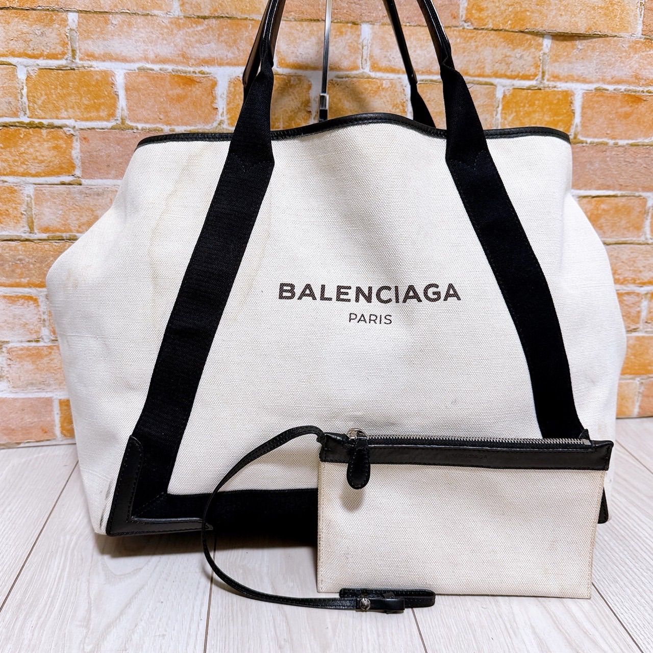 格安) BALENCIAGA(バレンシアガ)ネイビーカバス M ミディアム - メルカリ