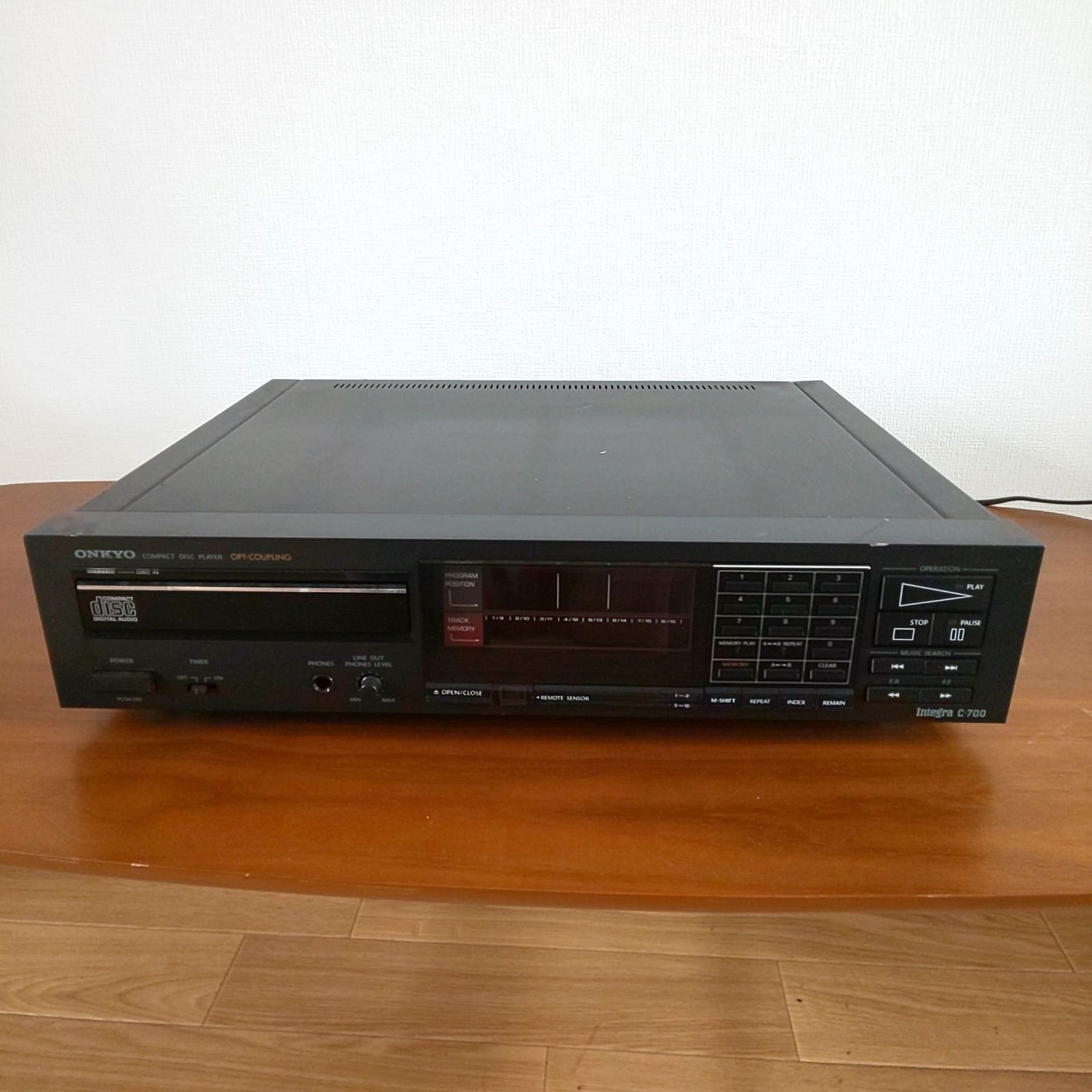 1742 ONKYO オンキョー Integra C-700 CDデッキ インテグラ 音響機器 通電確認済み