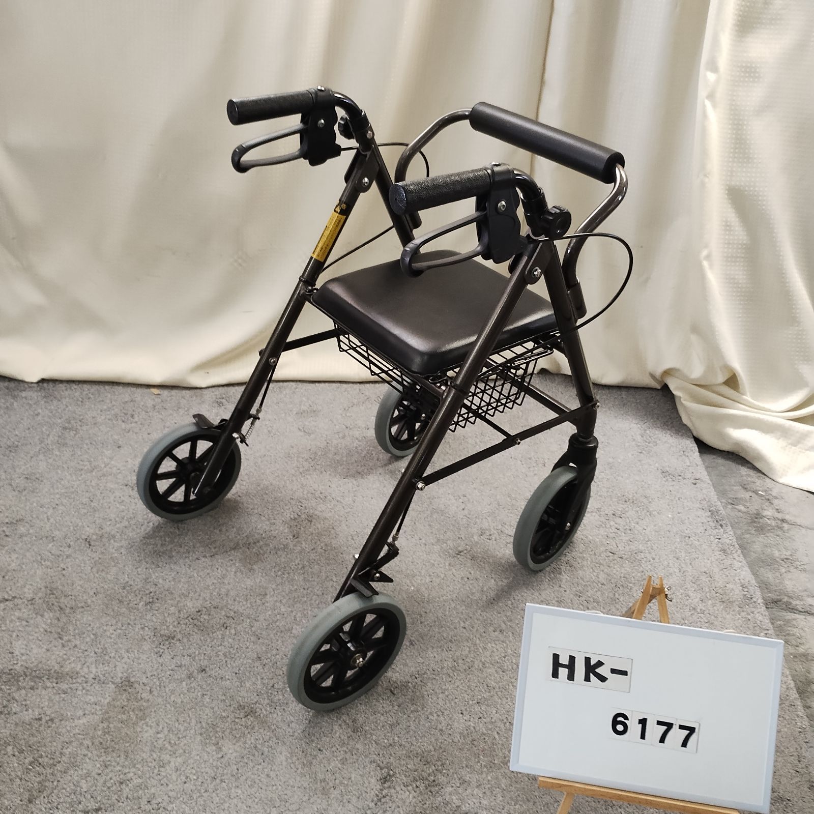 HK-6177) 竹虎ヒューマンケア ハッピーミニ トール 歩行器 歩行車 歩行