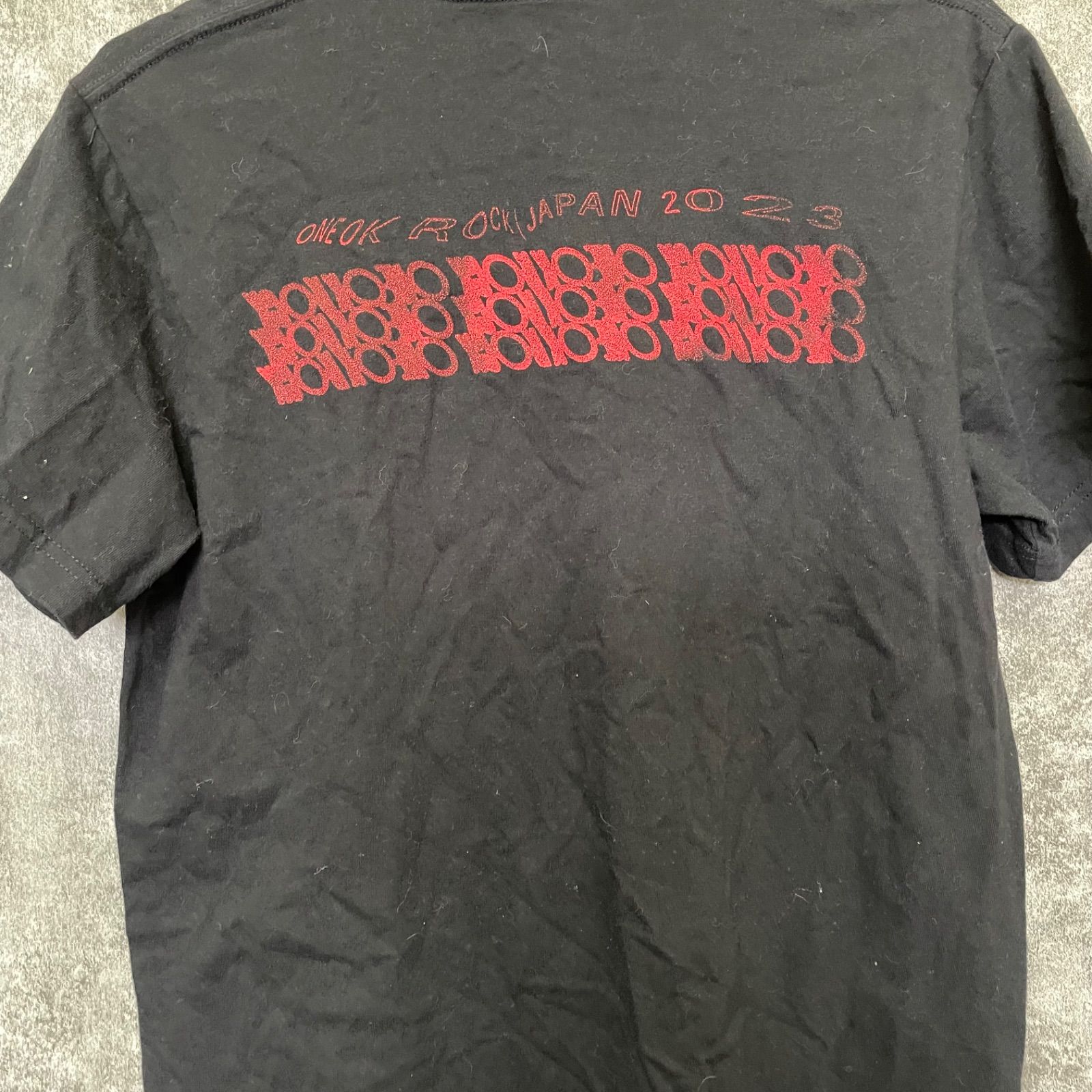 k-623】ONE OK ROCK ワンオクロック M バンドTシャツ ライブT 2023 