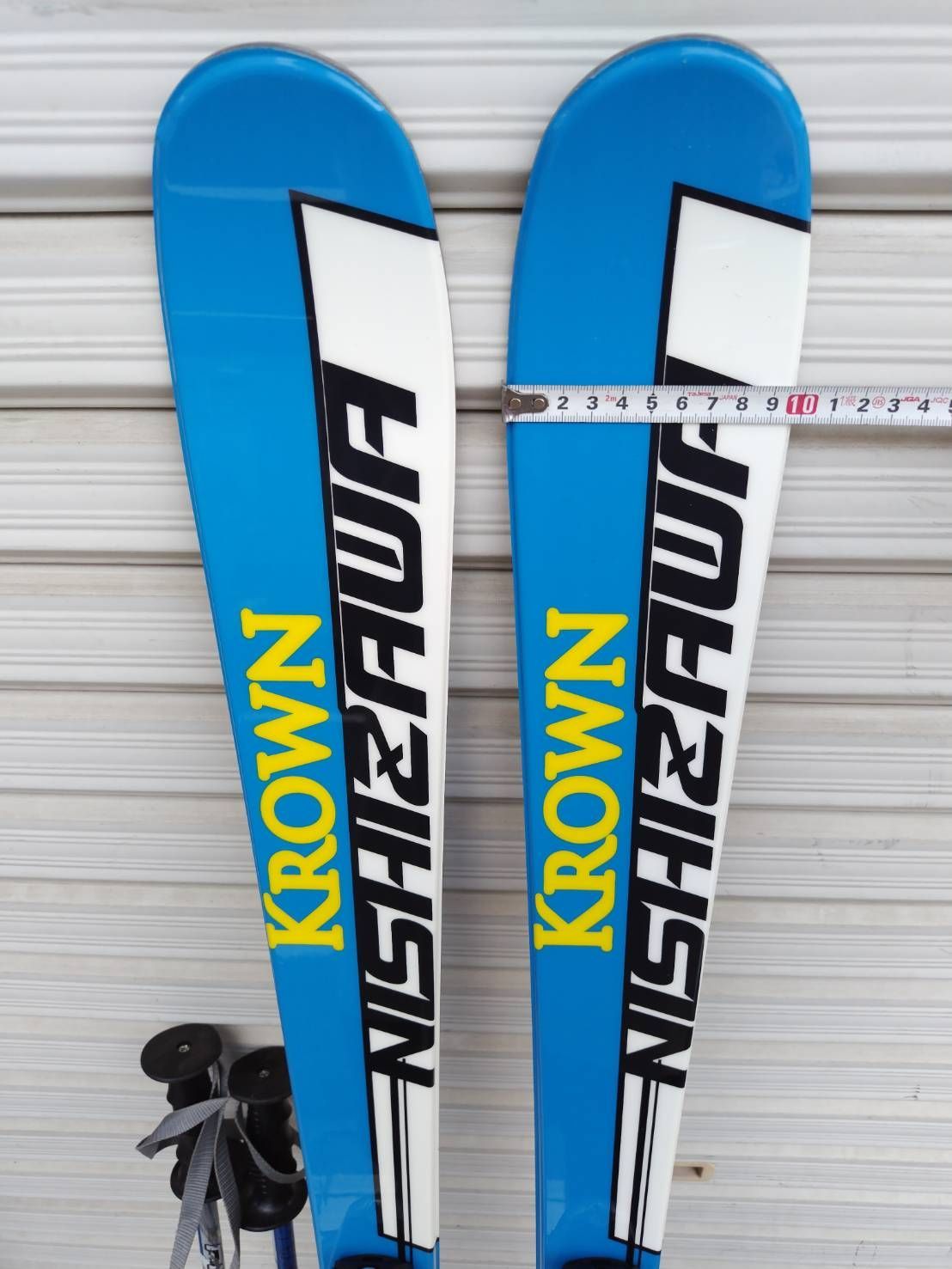 美品✨nishizawa EASY FLOW ROCKER スキー板 120cm NISHIZAWA KROWN EASY FLOW 128cm/スキー板/おまけポール付き！ - メルカリ