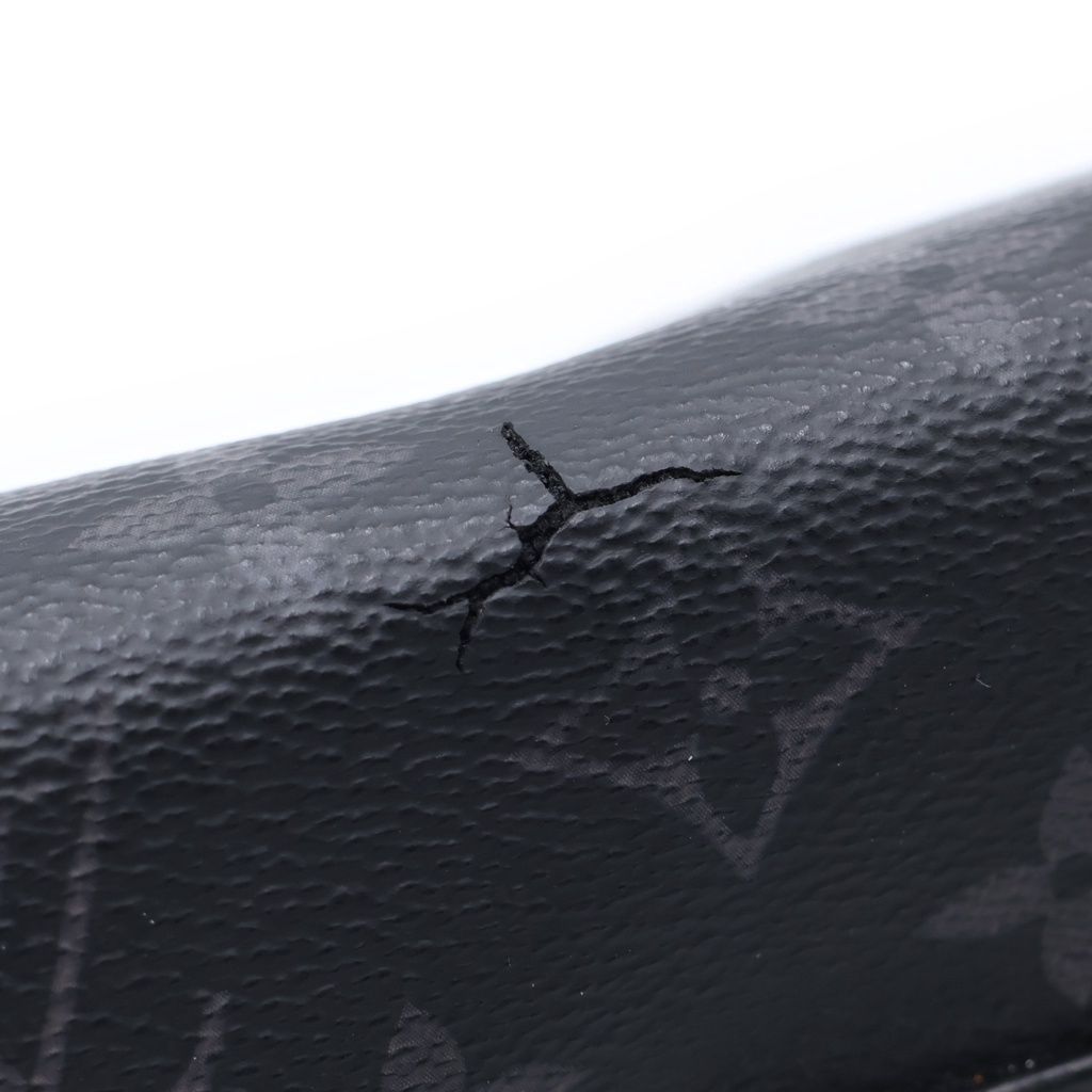 LOUIS VUITTON (ルイヴィトン) モノグラムエクリプス メッセンジャー