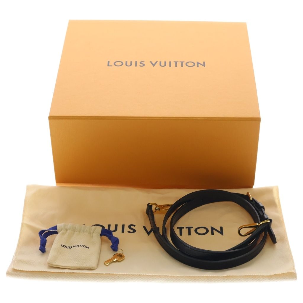 LOUIS VUITTON (ルイヴィトン) モノグラムリバース カンヌ PVC レザー