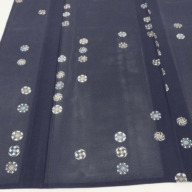 【美品✨】きもの英　洗える着物　黒紋付　夏着物　絽　五つ紋　手縫い仕立て　H1 百華 Y5190◇美品 夏着物 絽 正絹 五泉 手縫い仕立て 小紋 - メルカリ