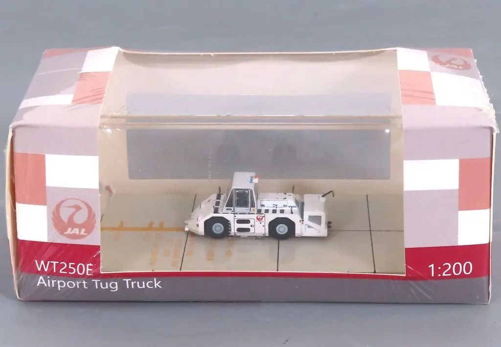 JAL WT250E Tractor 鶴丸仕様 中古】ミニカー 1/200 JAL WT250E Airport Tug Truck Towing Tractor