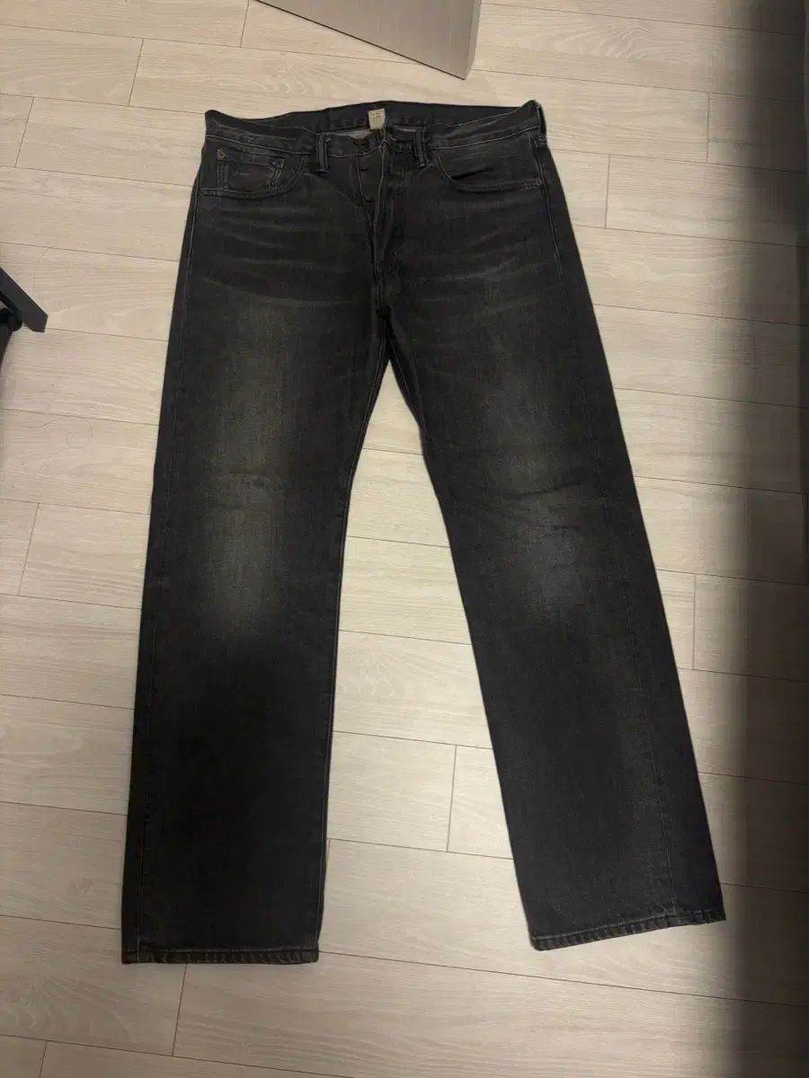 RRL(ダブルアールエル) ストレート ブラックデニム 32,037円