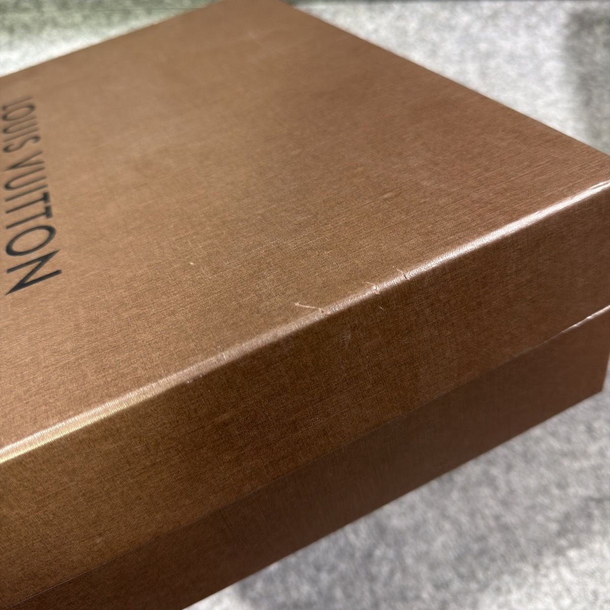 LOUIS VUITTON箱、2種類20個セットとなります。 訳あり】ルイヴィトン 空箱 2個セット 旧型 ブラウン 保存箱 蓋に強い