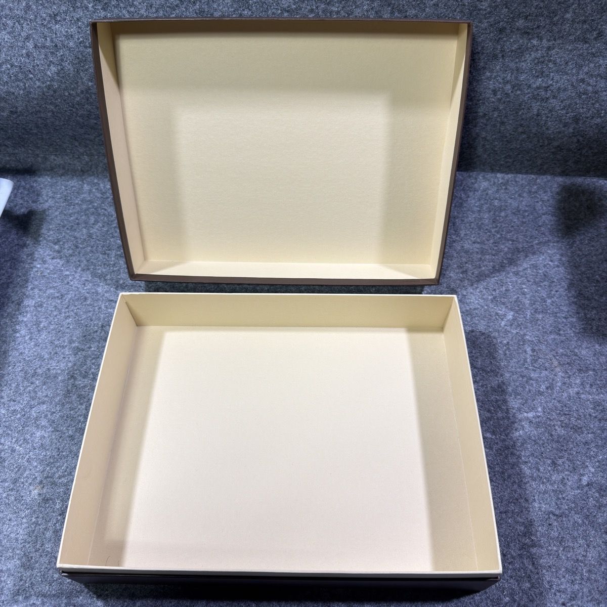 訳あり】ルイヴィトン 空箱 2個セット 旧型 ブラウン 保存箱 蓋に強い