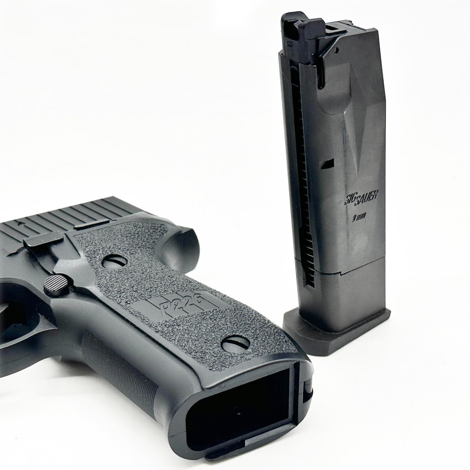 東京マルイ No18 シグ・ザウエル P226 レイルガスブローバック