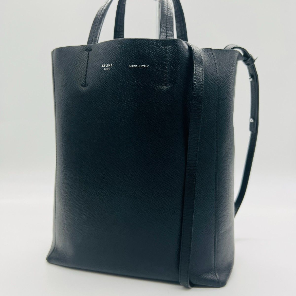 セリーヌ バーティカルカバスモール レザー 2WAYトートバッグ ブラック 
