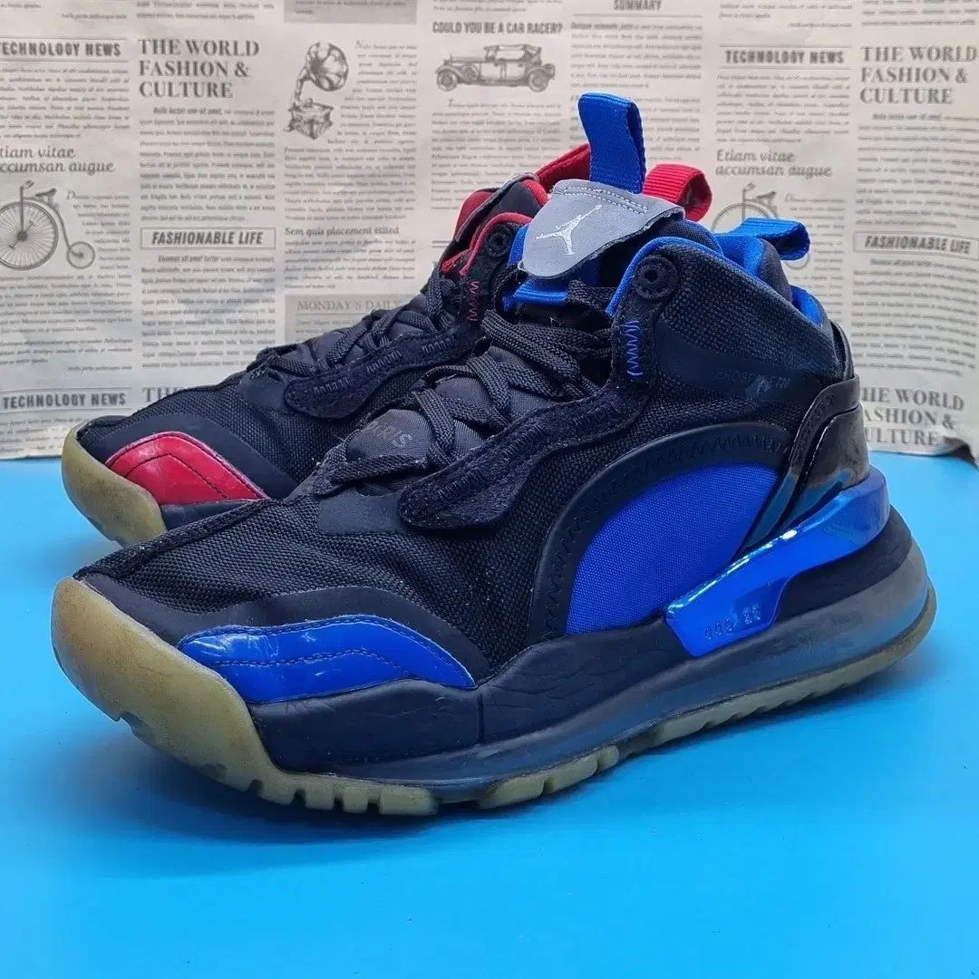 ジョーダンx パリ サンジェルマン エアロスペース720 265 9,761円