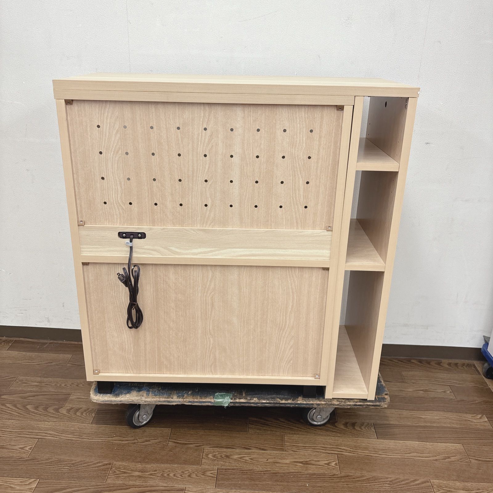 I732 ? 名古屋市近郊配送設置無料！ 美品♪ キッチンカウンター 