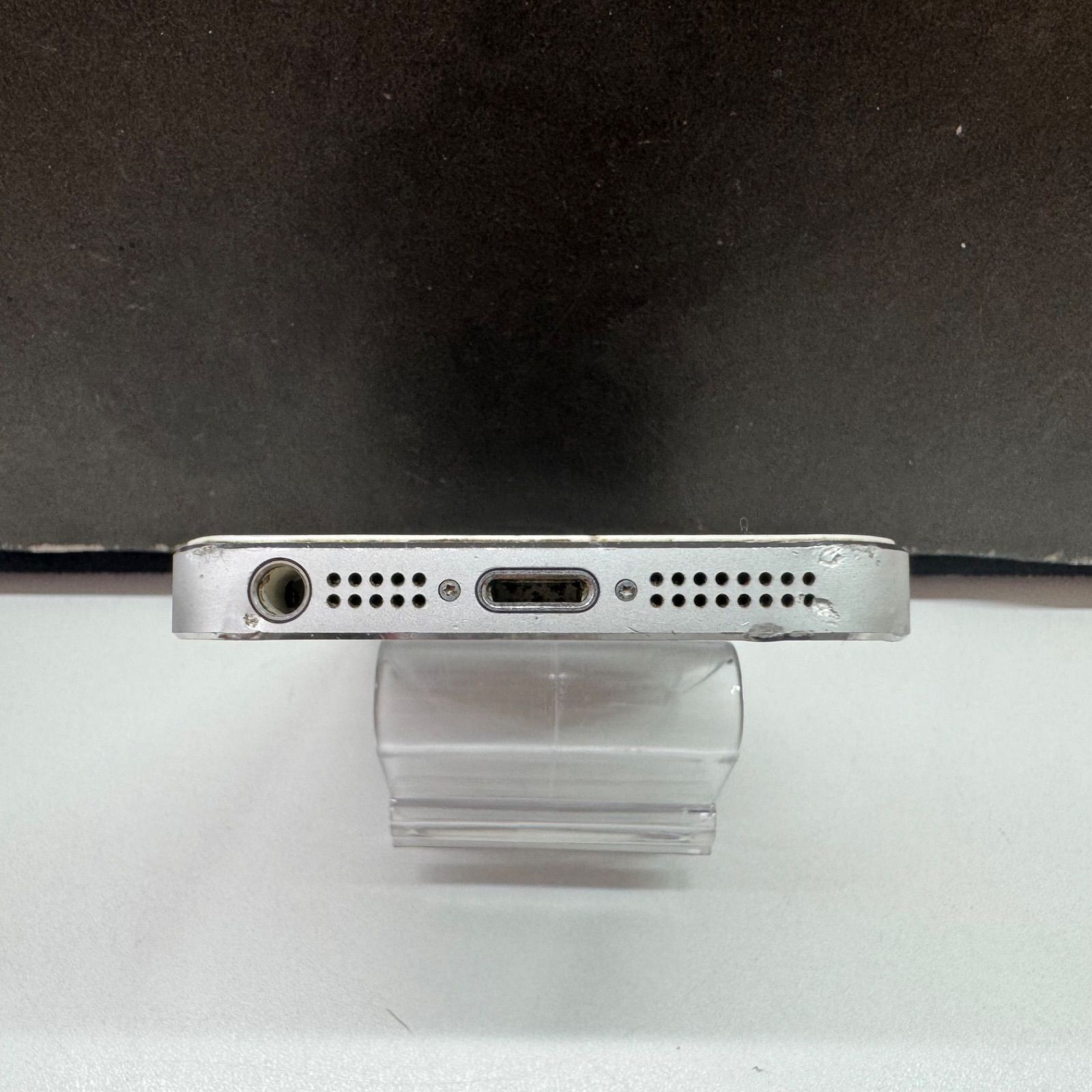 iPhone5 16GB シルバー 中古品 動作確認済 - メルカリ