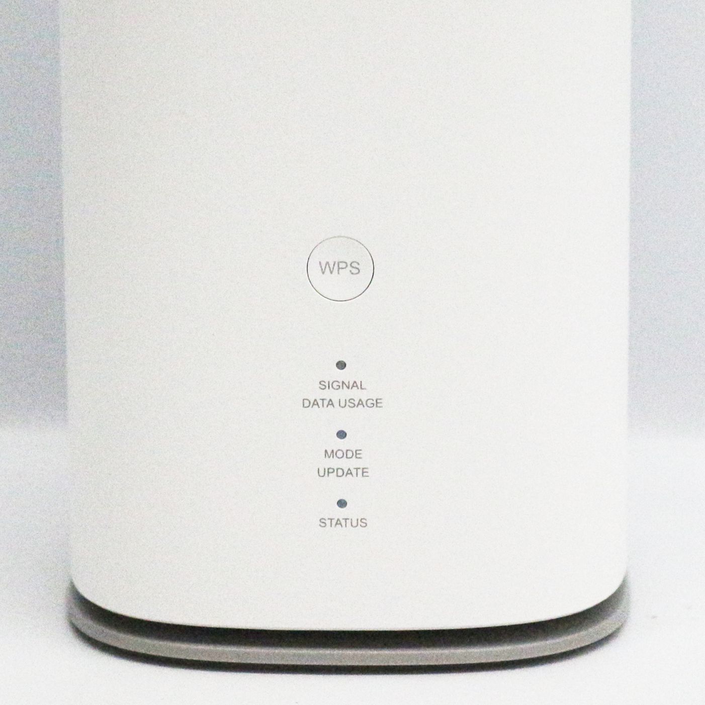 良品】au版 ZTE Speed Wi-Fi HOME 5G L13 ホワイト ZTR02SWU - メルカリ