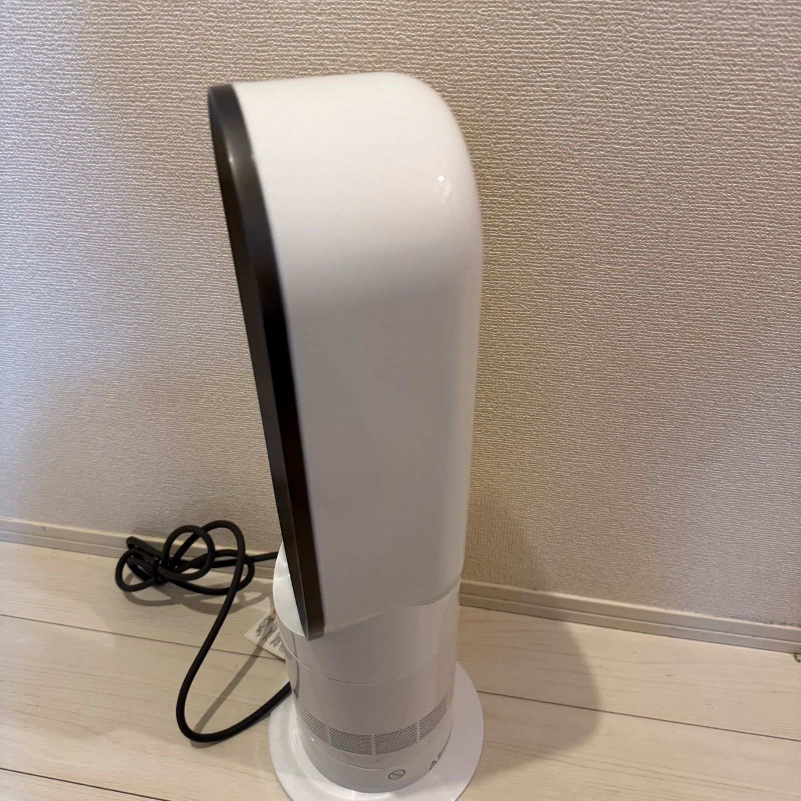 Dyson Hot + Cool AM09 ファンヒーター ダイソン ホットクール 