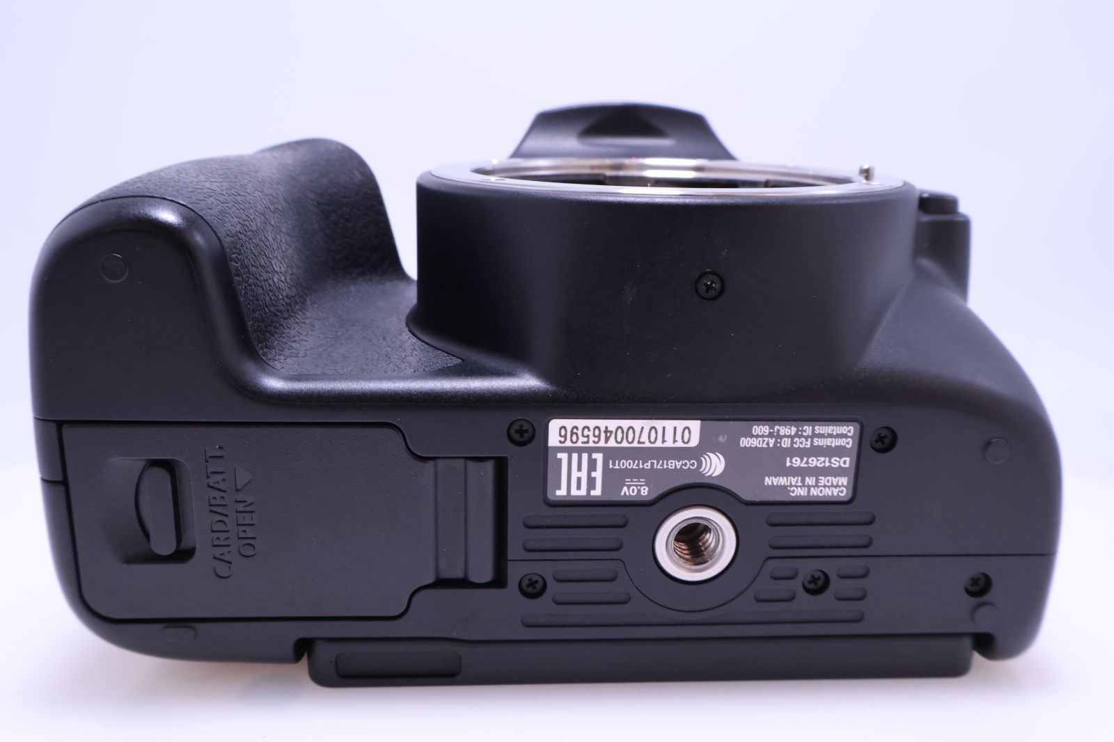 11,000以下 極美品】Canon EOS Kiss X10 ボディー ブラック