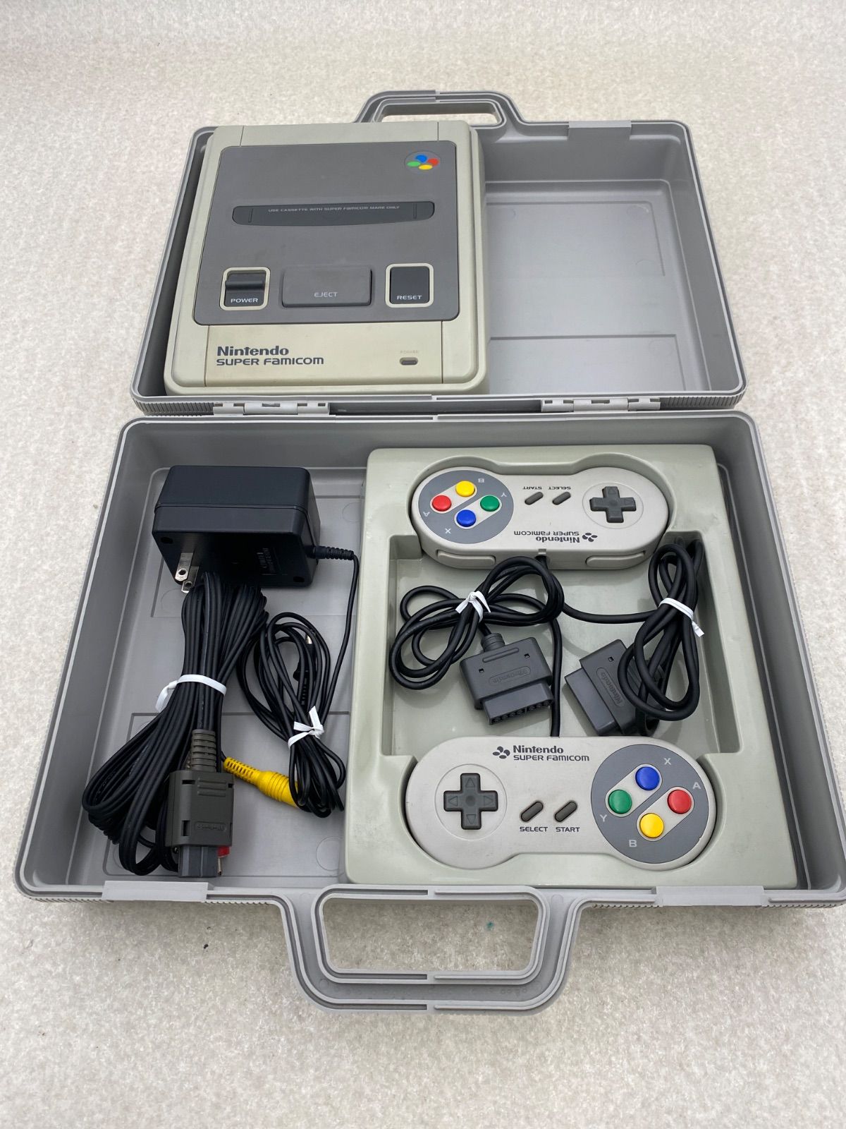動作確認済み】Nintendo スーパーファミコン 本体 収納ケース付き