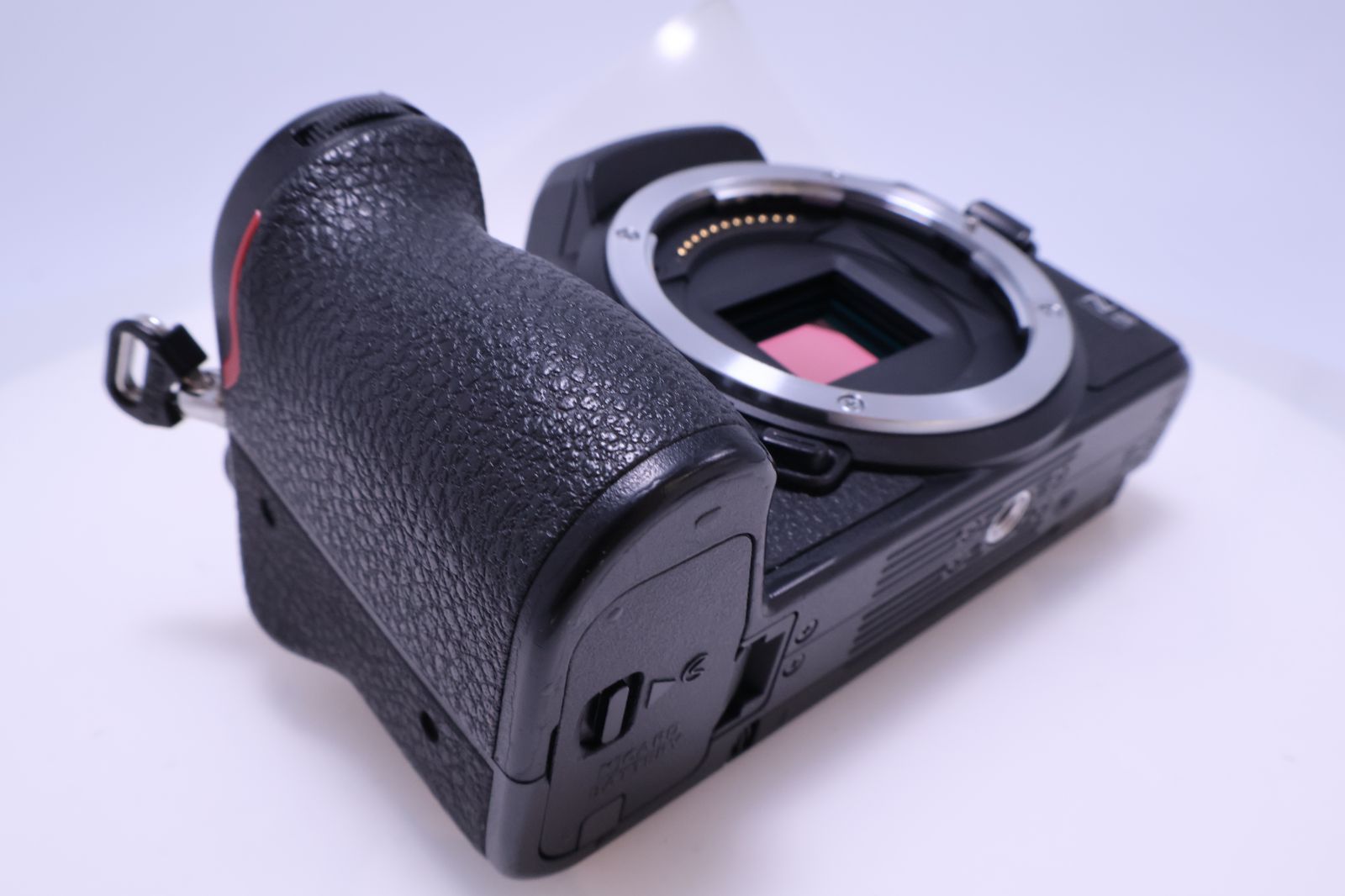 極美品】Nikon Z50 ボディ ブラック ミラーレス一眼カメラ - メルカリ