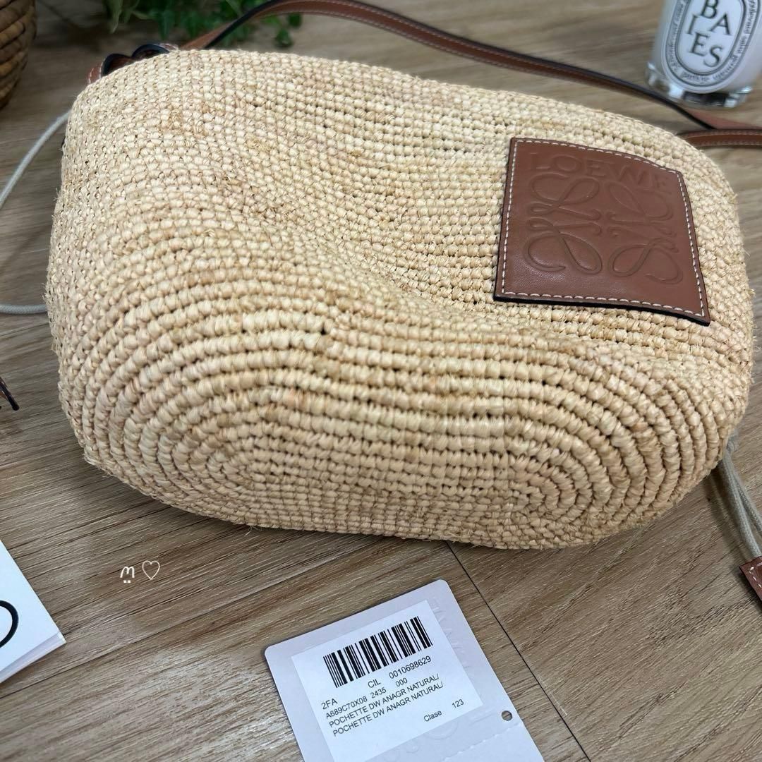 LOEWEロエベ ポシェットバッグ 斜めがけショルダーカゴバッグ ラフィア