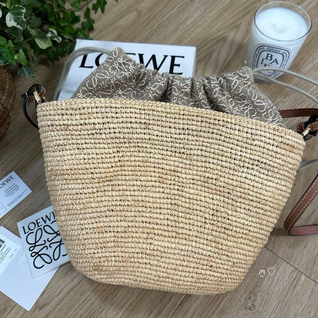 LOEWEロエベ ポシェットバッグ 斜めがけショルダーカゴバッグ ラフィア