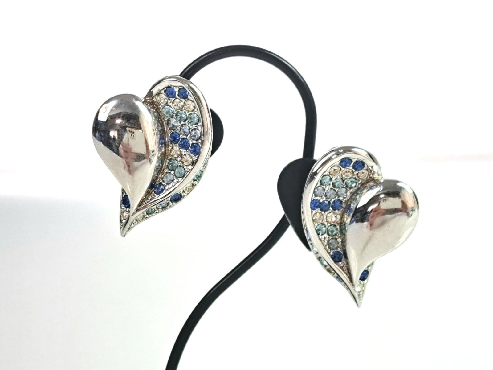 ニナリッチ NINA RICCI ハート ラインストーン イヤリング 縦：2.8cm