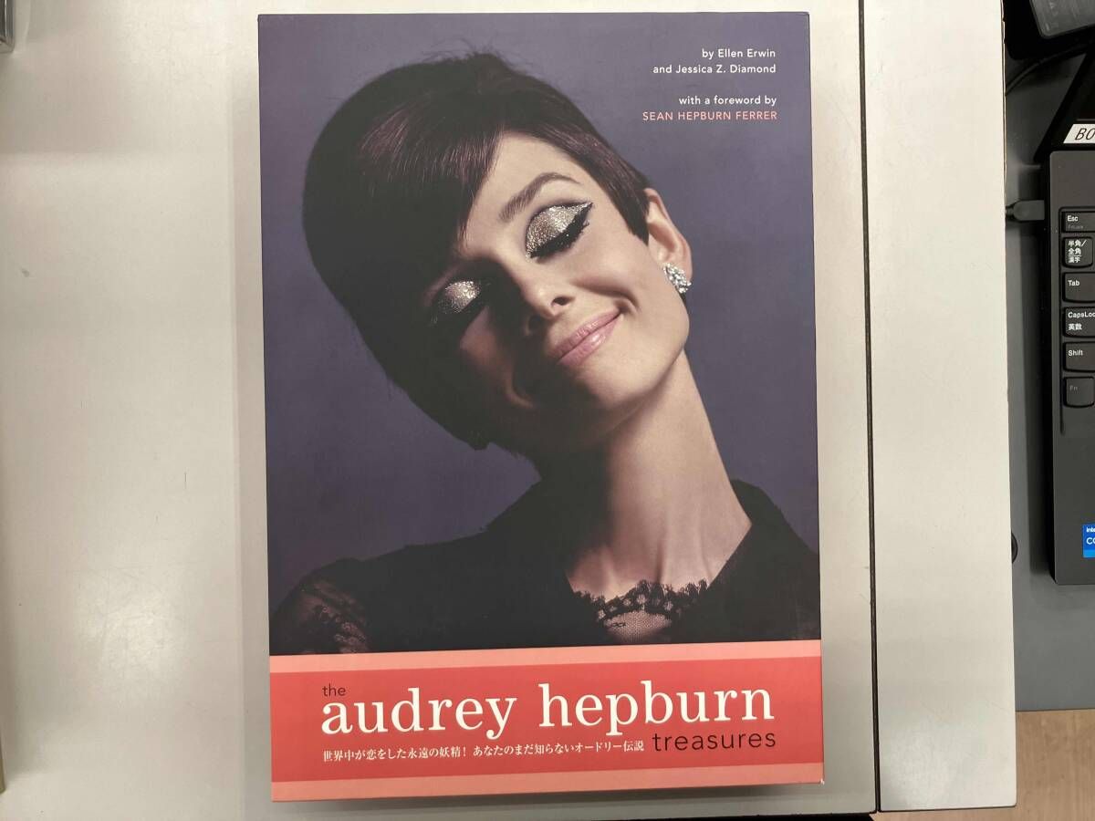 the audrey hepburn treasures オードリー ヘップバーン トレジャーズ