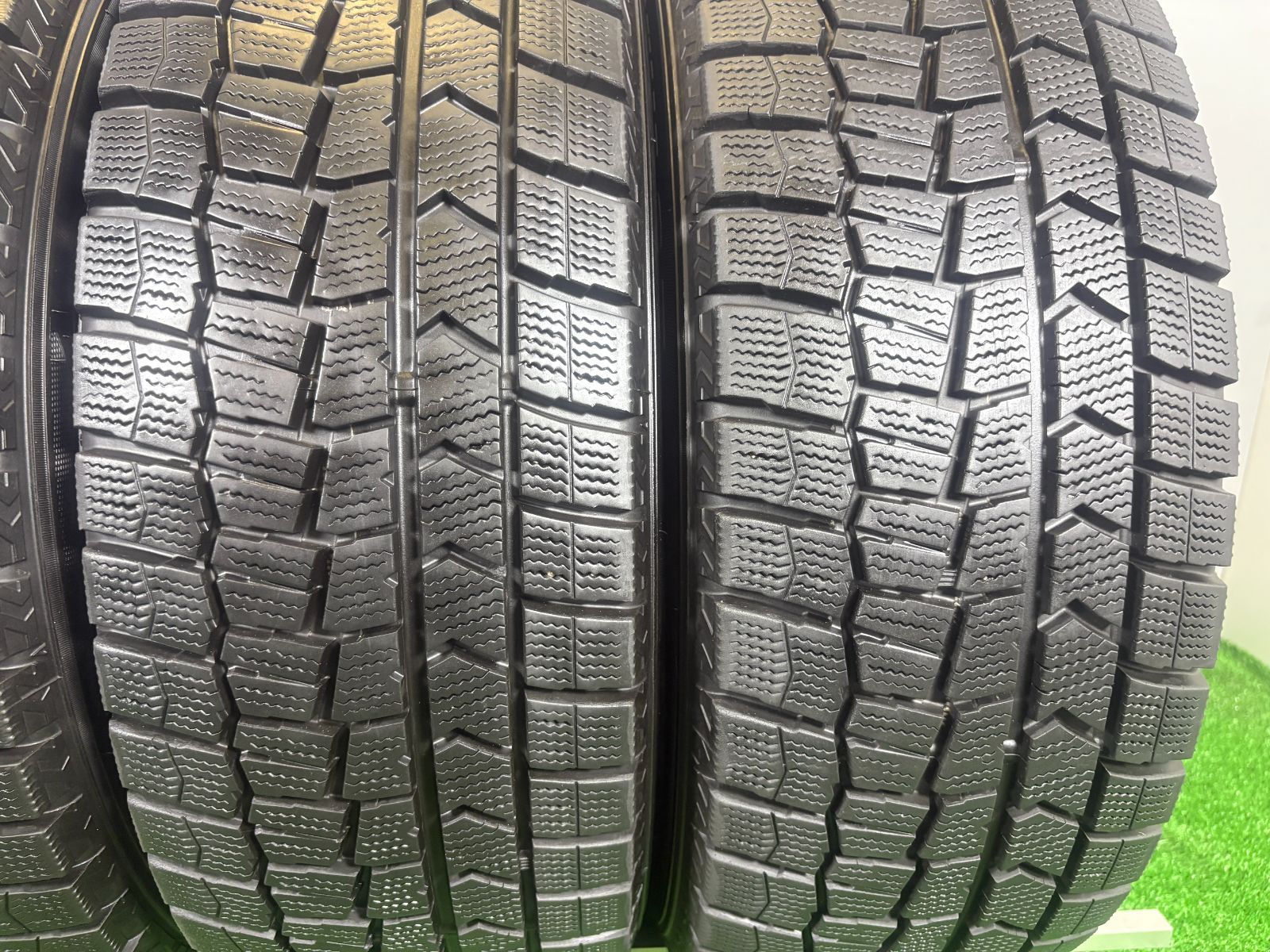 送料無料☆215/60R16 ダンロップ WM02 2022年製 4本 冬 タイヤ 
