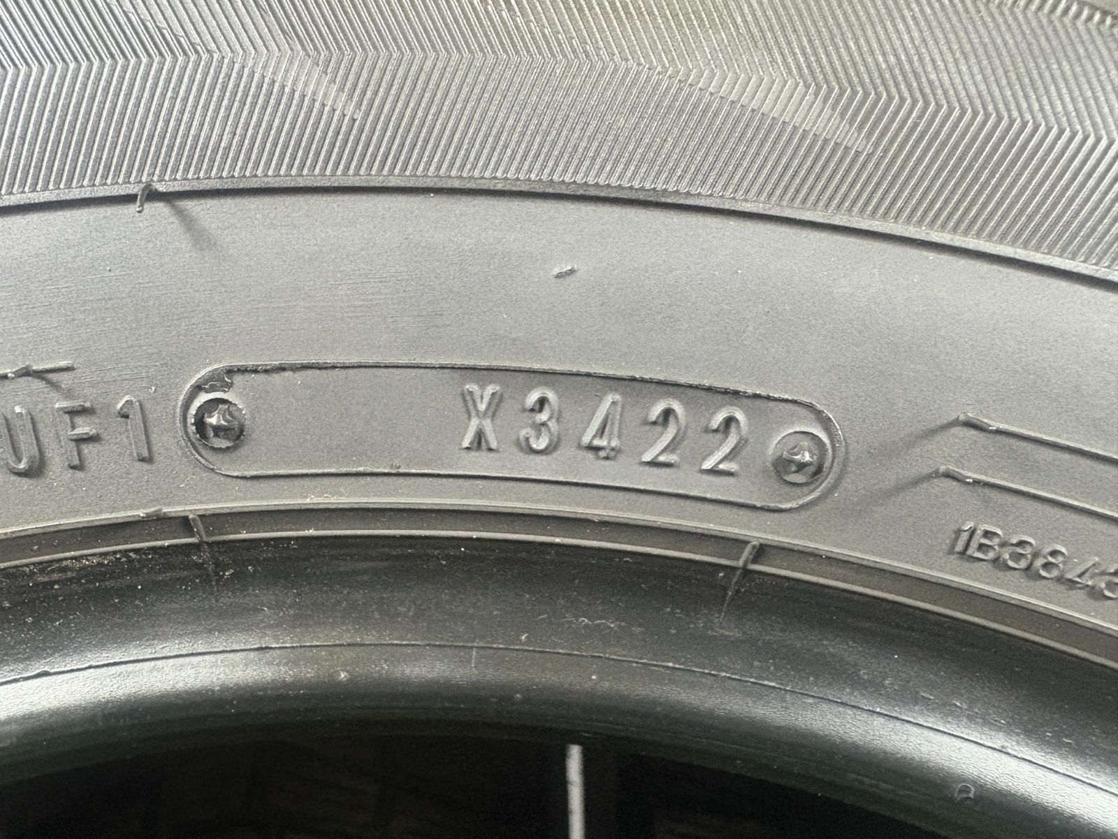 送料無料☆215/60R16 ダンロップ WM02 2022年製 4本 冬 タイヤ 