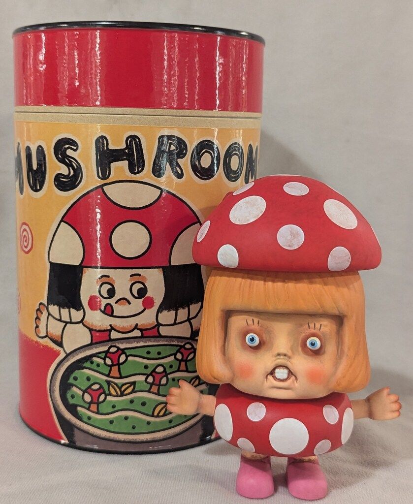 Fok Queenie 人形Q MUSHROOM Q