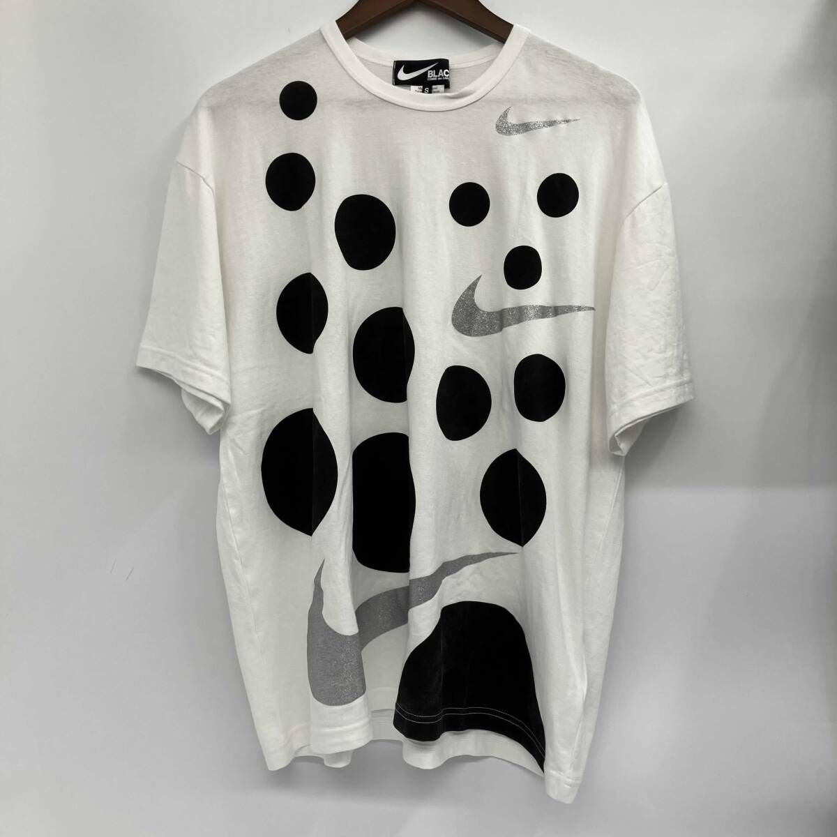 BLACK COMME des GARCONS×NIKE/ブラック コム デ ギャルソン×ナイキ/ホワイト/ドット/ラメスウォッシュ/1O-T101/ 25SS 10,842円