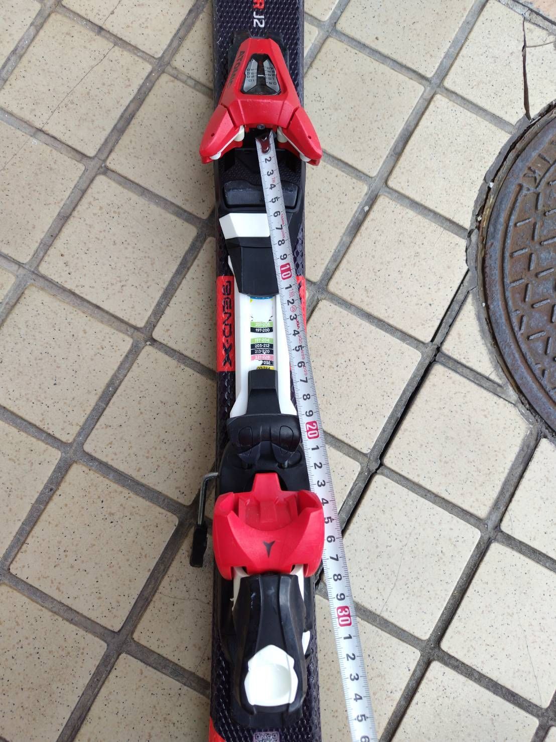 ATOMIC REDSTER J2 110cm/ジュニアスキー板/ビンディング付き！ - メルカリ
