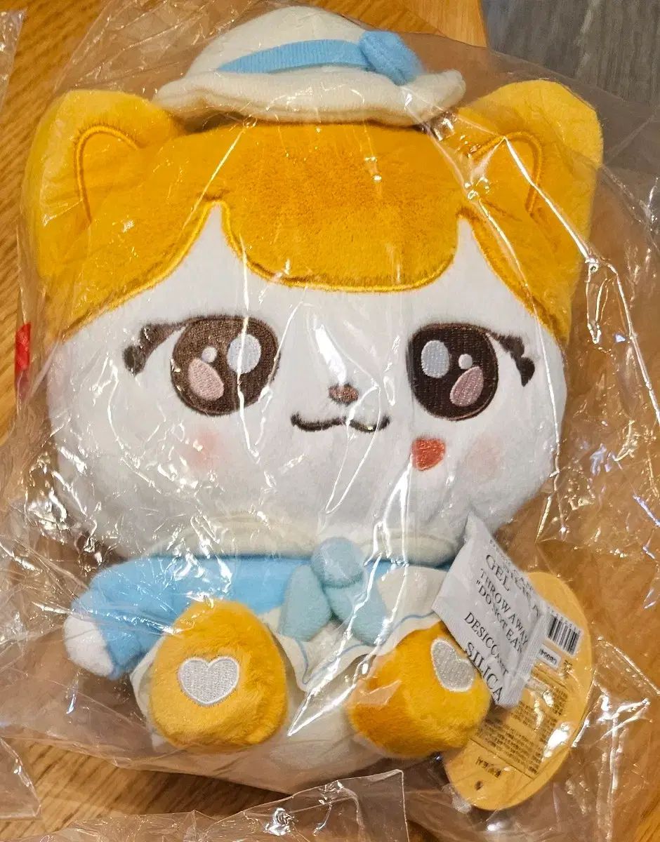 未開封）アイヴ IVE EVERLAND MINIVE ミニヴ キャラクターぬいぐるみ