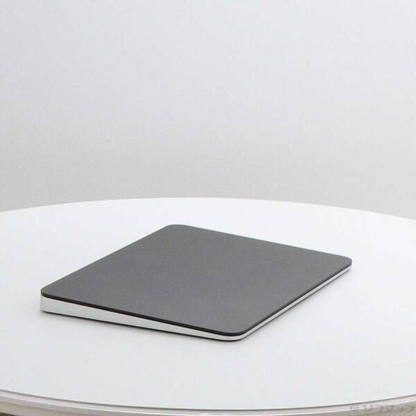 中古 Apple Magic Trackpad (USB-C) ブラック MXKA3ZA/A - メルカリ