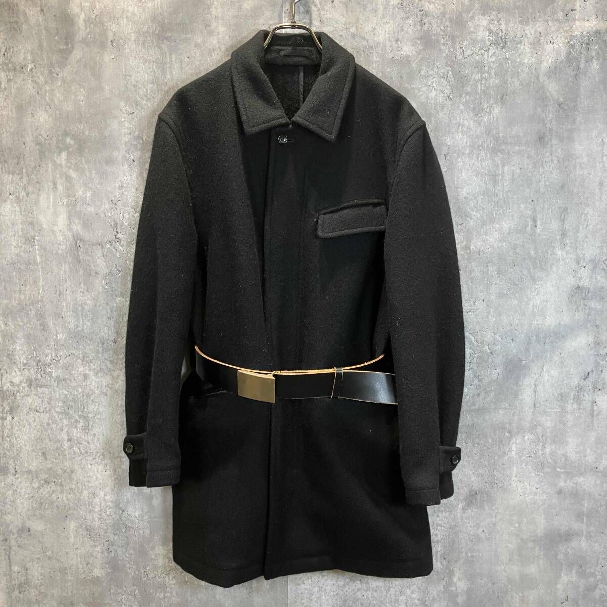 90s archive／COMME des GARCONS HOMME Leather-belted wool half coat