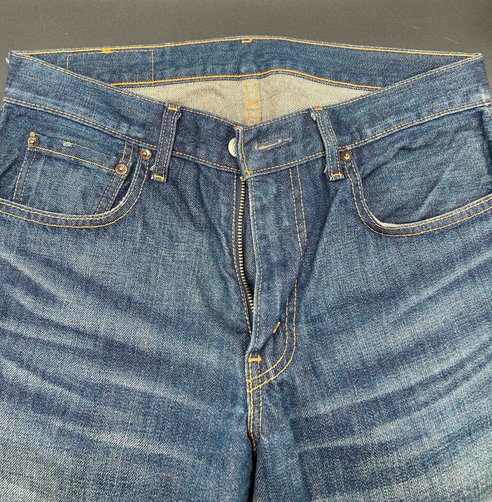 リーバイス Levi