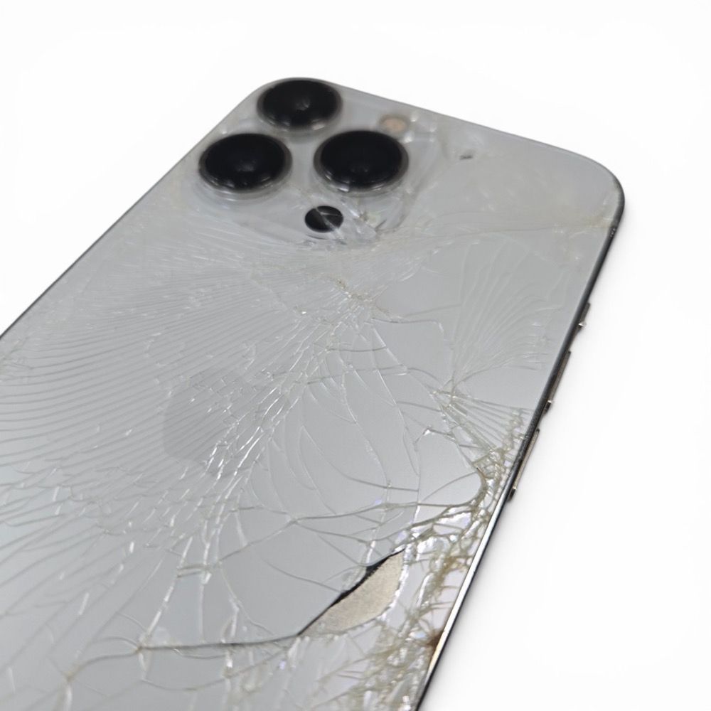 iPhone14pro シルバー ジャンク 部品取り 液晶破損 背面ガラス割れ