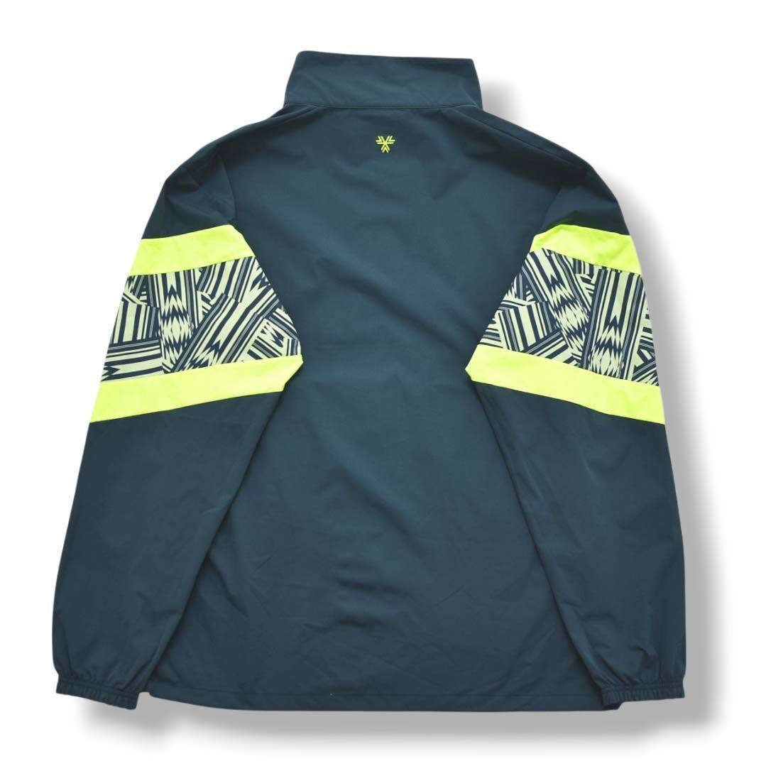 美品】 【デサント製】 アンブロ UMBRO ハーフジップ ウィンド