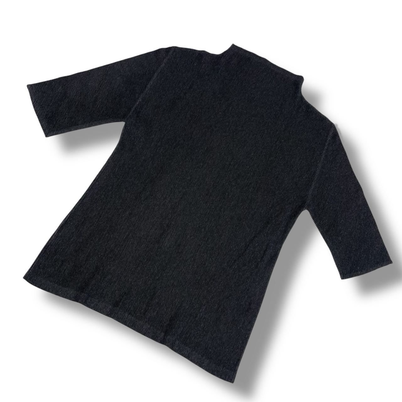 プリーツプリーズ イッセイミヤケ クルーネック カットソー ブラック M 美品 極美品 ISSEY MIYAKE イッセイミヤケ PLEATS PLEASE プリーツプリーズ
