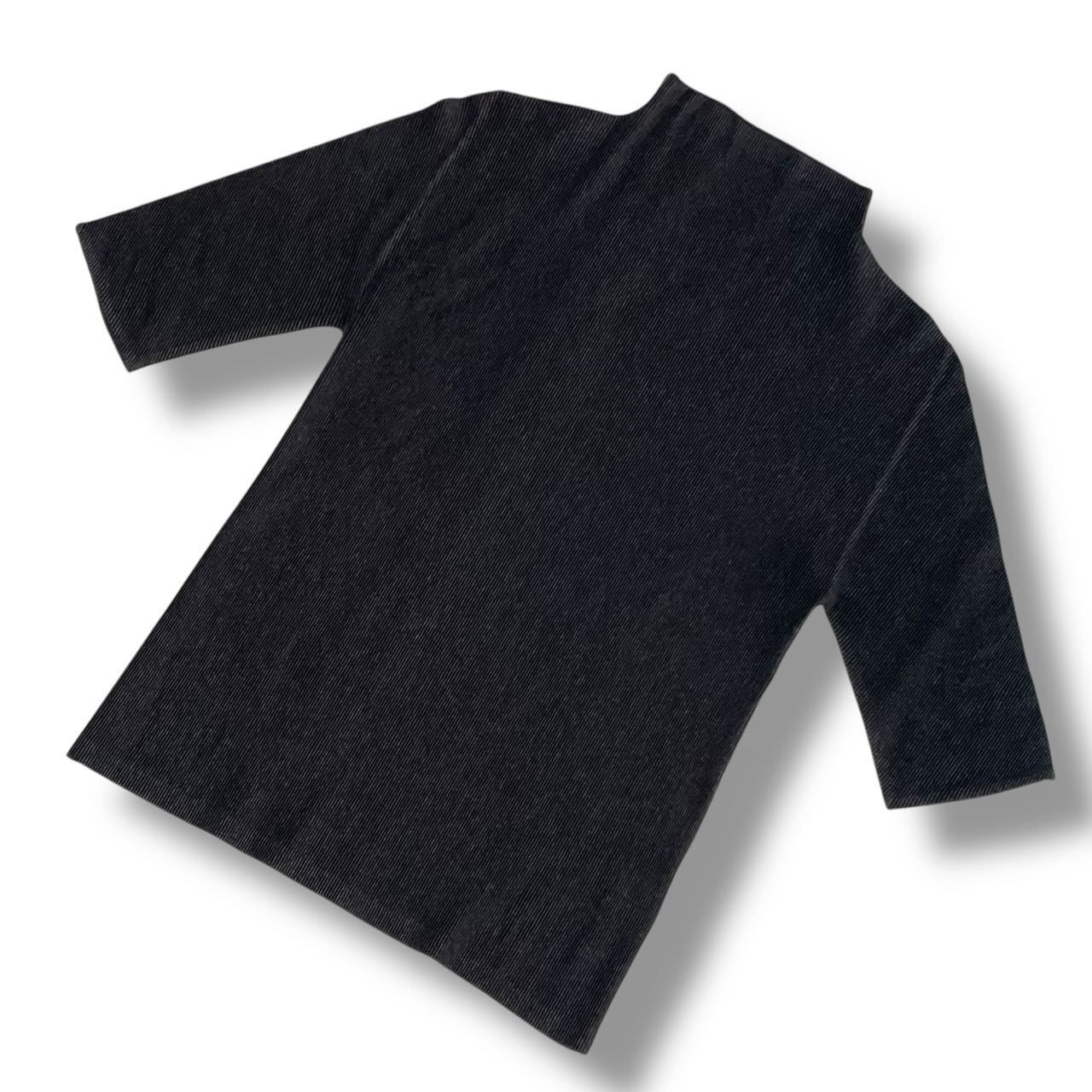 プリーツプリーズ イッセイミヤケ クルーネック カットソー ブラック M 美品 極美品 ISSEY MIYAKE イッセイミヤケ PLEATS PLEASE プリーツプリーズ