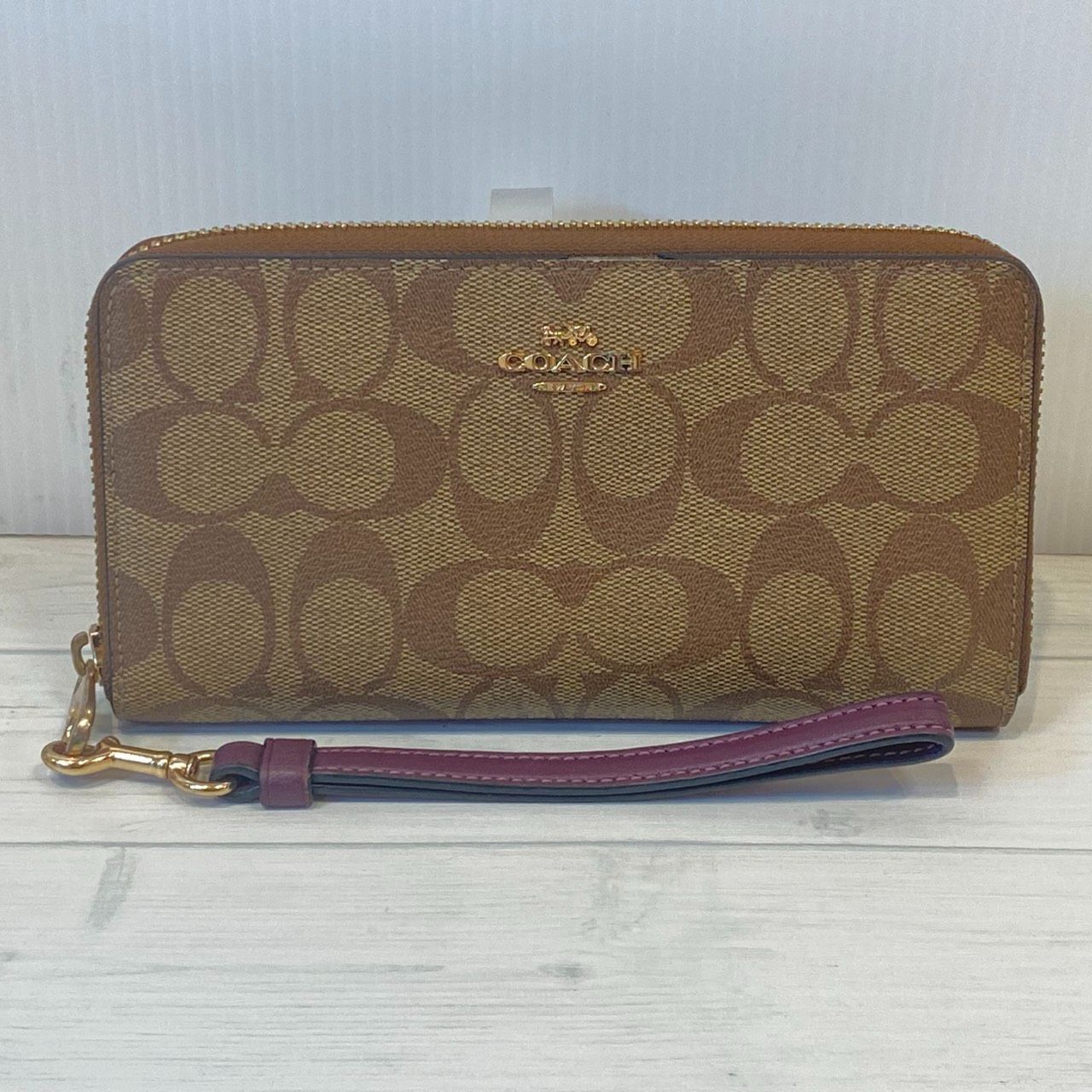 塩】COACH コーチ 長財布 シグネチャー ストラップ付き C4452【24454SK 