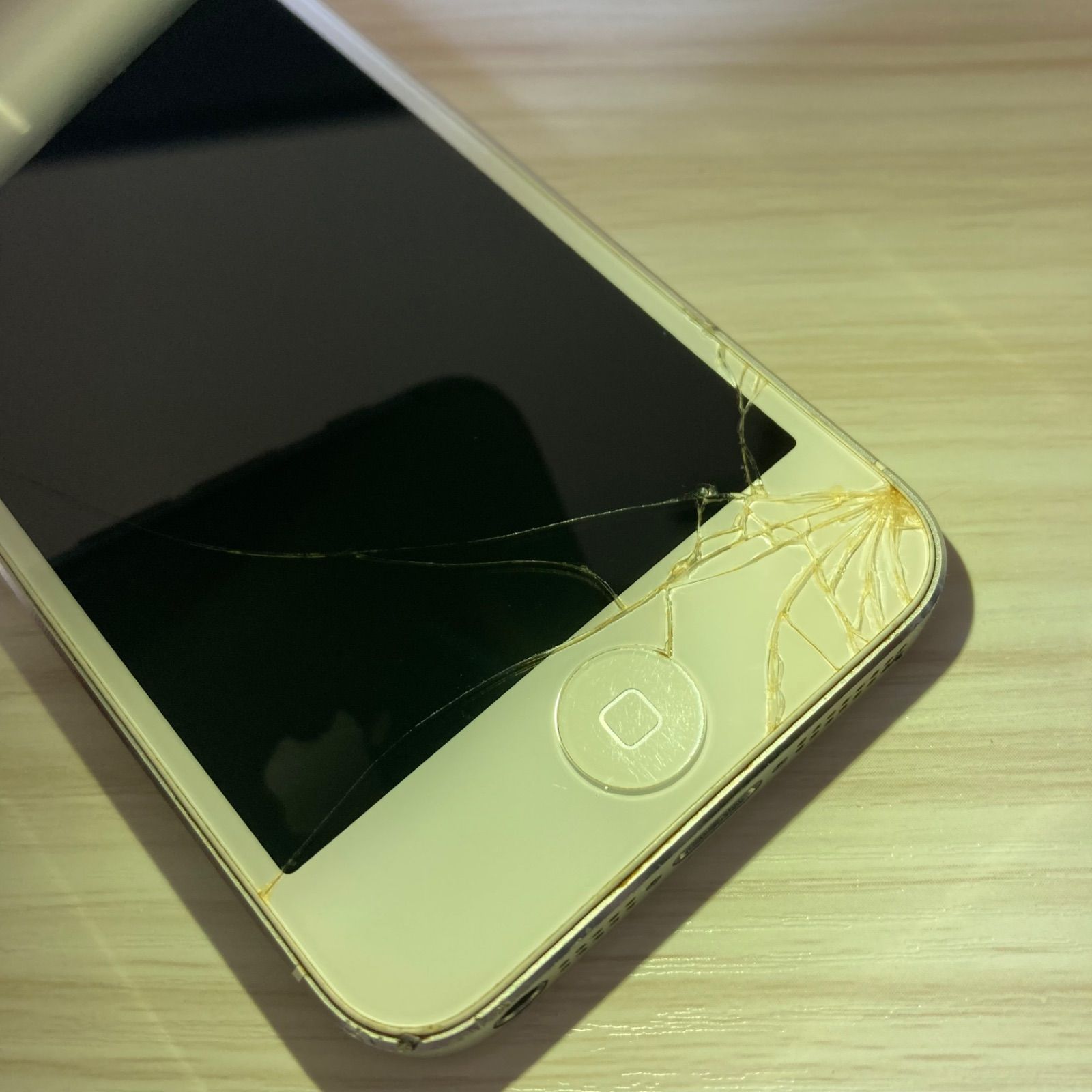 iPhone5 16GB White Softbank (ジャンク) - メルカリ