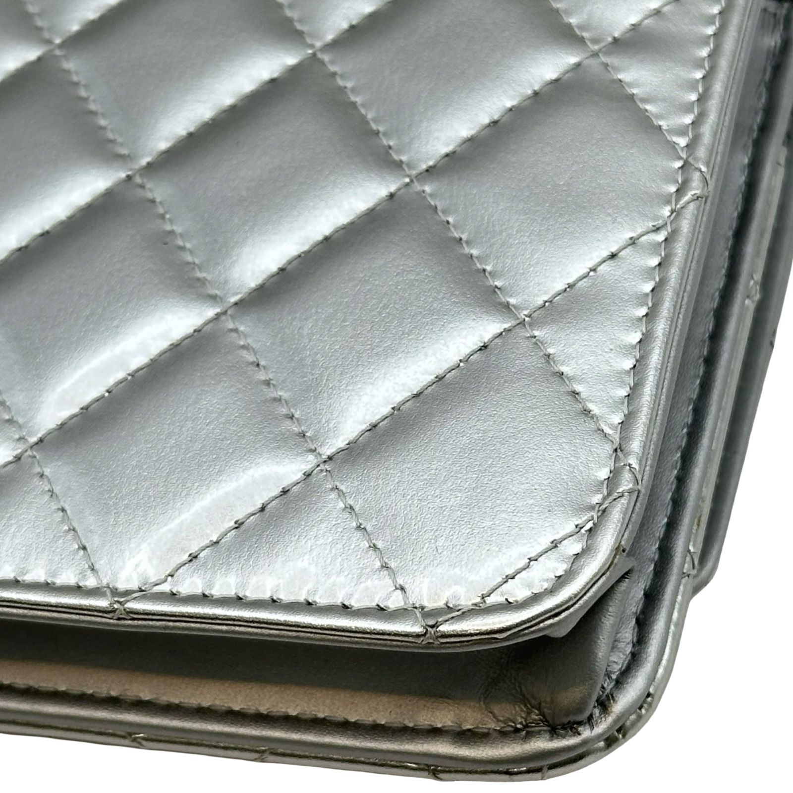 シャネル CHANEL ココロック チェーンウォレット A80766 22番台