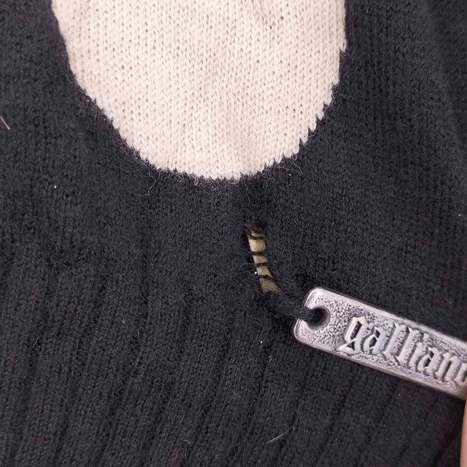 ジョンガリアーノ JOHN GALLIANO カシミヤ混 ドットニット レディース