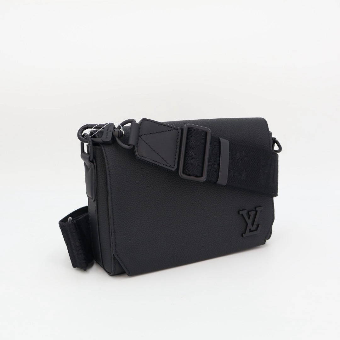 ルイヴィトン LOUIS VUITTON テイクオフ メッセンジャー ショルダーバッグ バッグ メンズ M57080