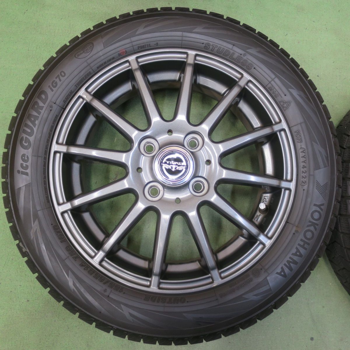 バリ溝！22年！9分◎スタッドレス 155/65R14 ヨコハマ アイスガード 