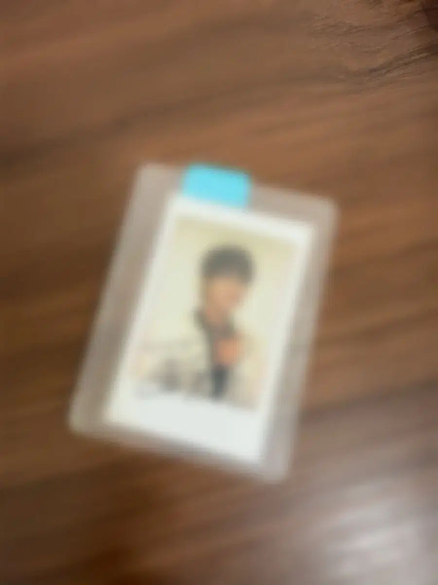 SHINee オンユ(ONEW) サイン入りチェキ ポラロイド 出品