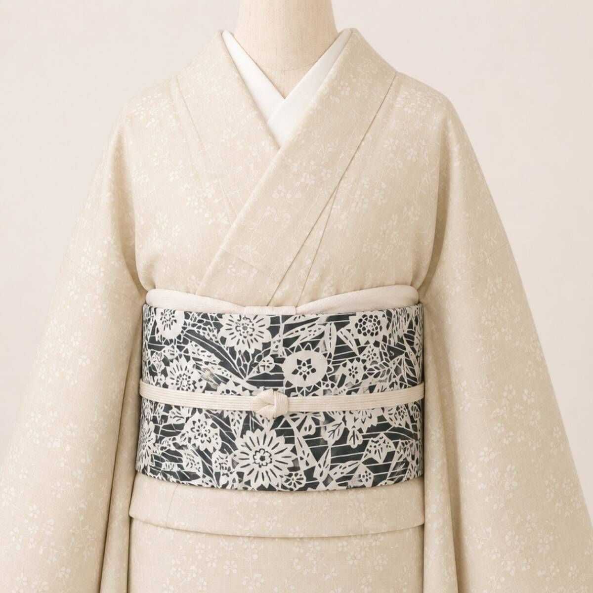 新品・夏名古屋帯】麻 伊勢型 草花文 夏着物 tomihisa“いま甦る歴史の