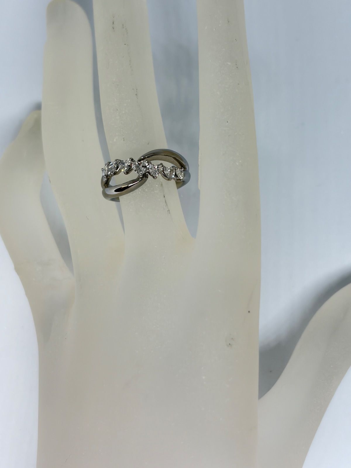 【人気❣️ハートシェイプ】Pt900 ダイヤモンド 0.54ct リング
